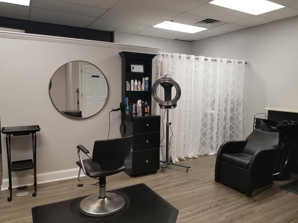 Lux Salon Office Remodeling